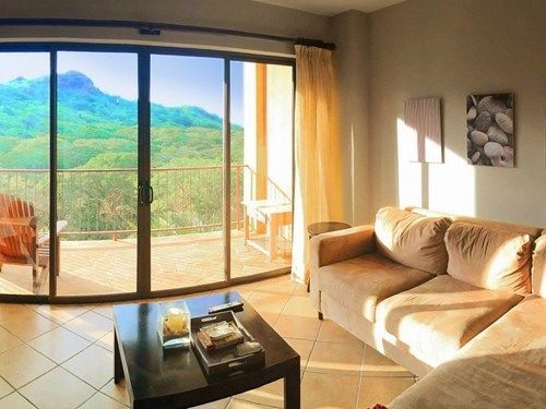 Condor Lodge ปลายาคอนชัล ภายนอก รูปภาพ